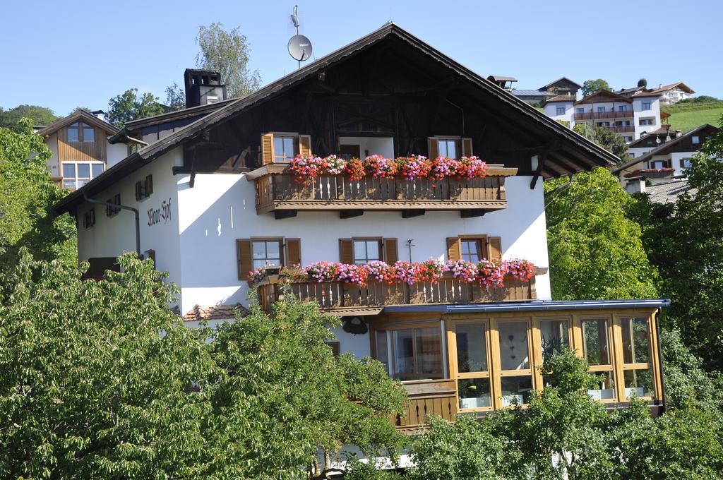 Moarhof Hotel Meltina Exterior photo